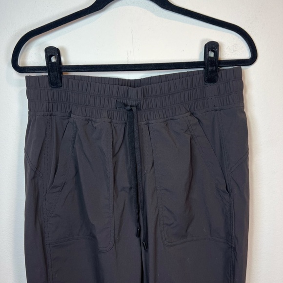 Eddie Bauer Womens Sightscape Horizon Pull-On Jogger Pants Black UPF Sz 8 Petite - Picture 2 of 15